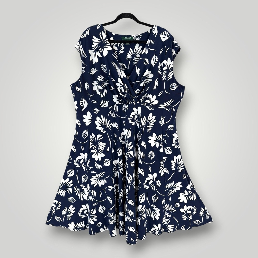 Lauren Ralph Lauren Dress Womens Size 22W Blue Floral Faux Wrap Fit Flare Midi